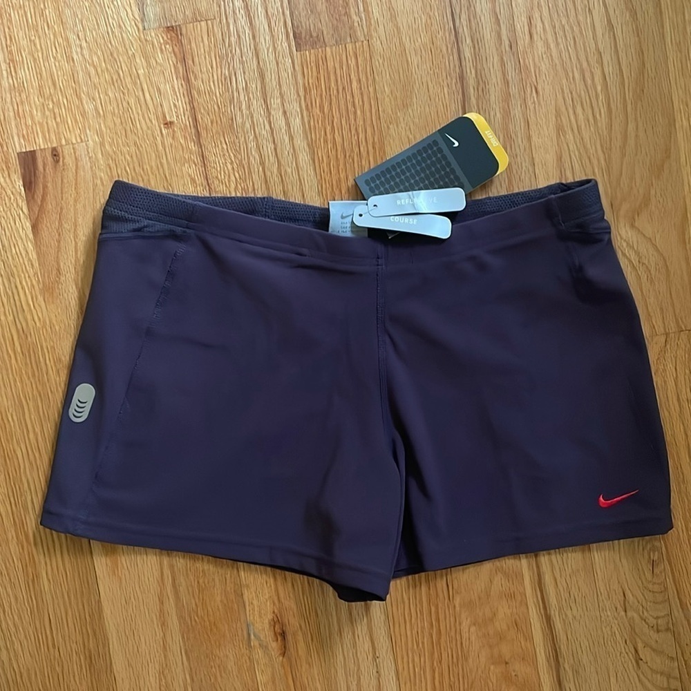 New NIKE Women Dri-Fit Running Shorts Navy Blue Women M NWT